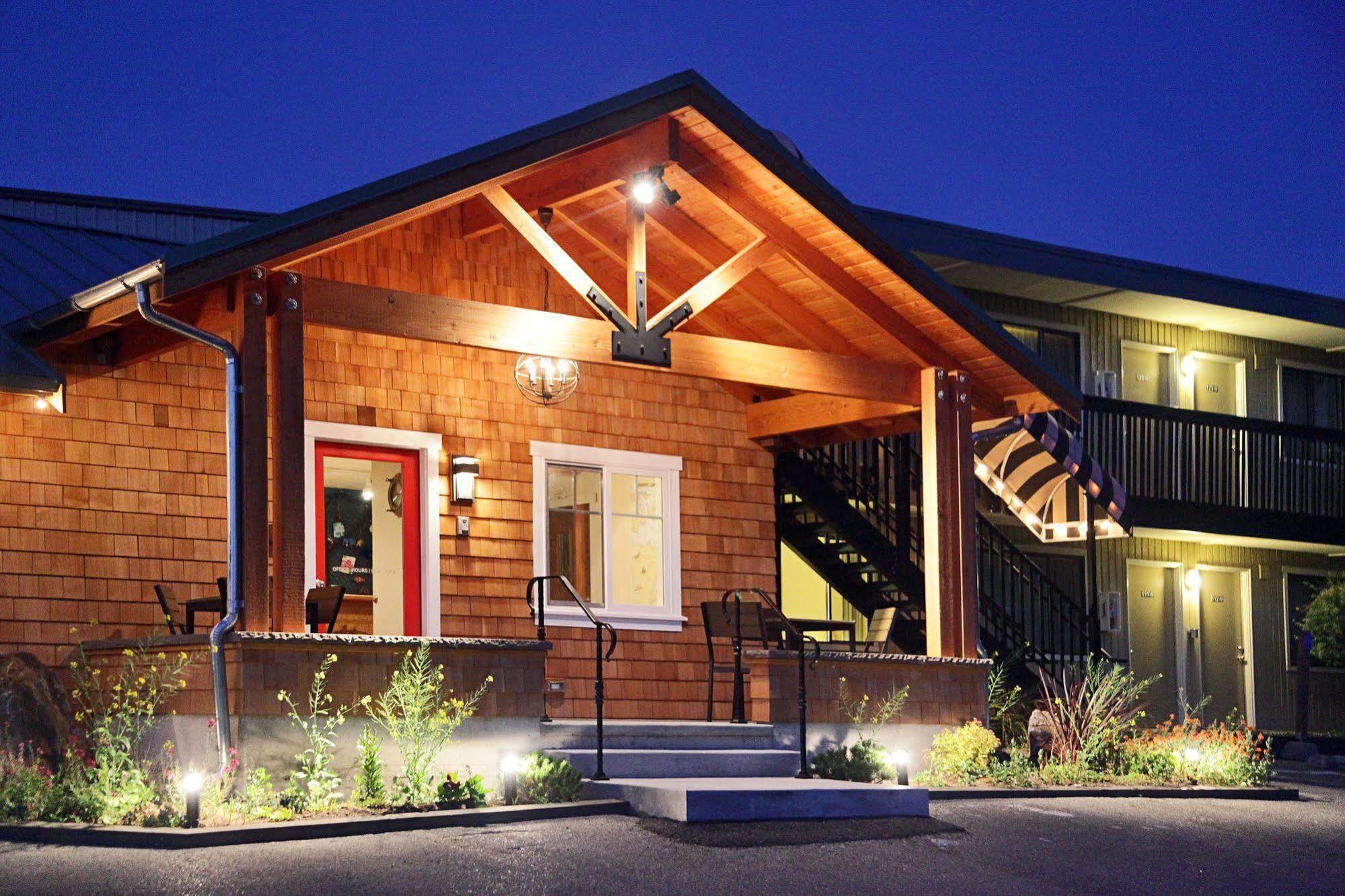 Harbor Inn Freeland Екстериор снимка